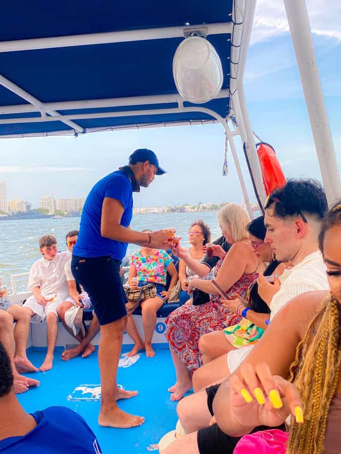 2-hour tour in Cartagena Sunset View in party boat - Comfort, safety, and who should skip it