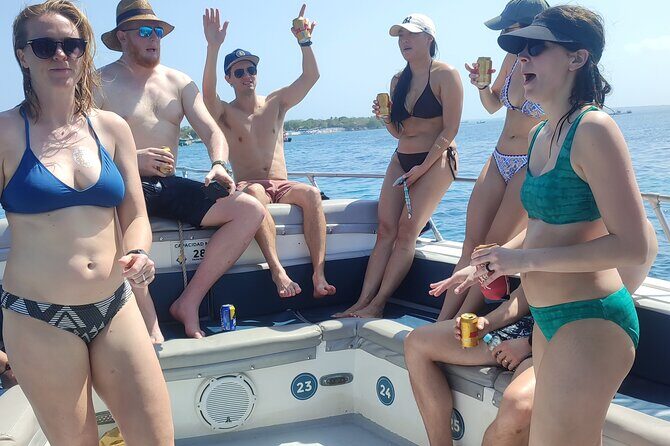 5 Islands & Snorkel Adventure - Isla Grande beach club lunch: what you’re really paying for