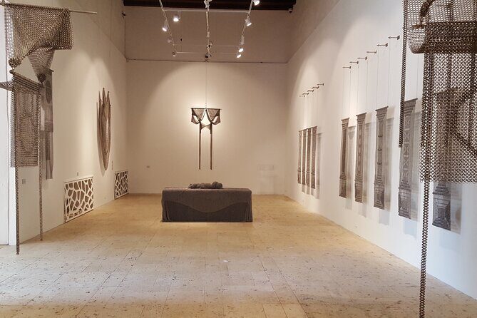Art Tour: an insider journey into Cartagena contemporary scene. - Why Cartagena Contemporary Art Works in Two Hours