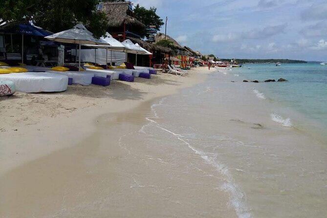 Banana Beach on the white beach of Baru - Key highlights you’ll feel right away