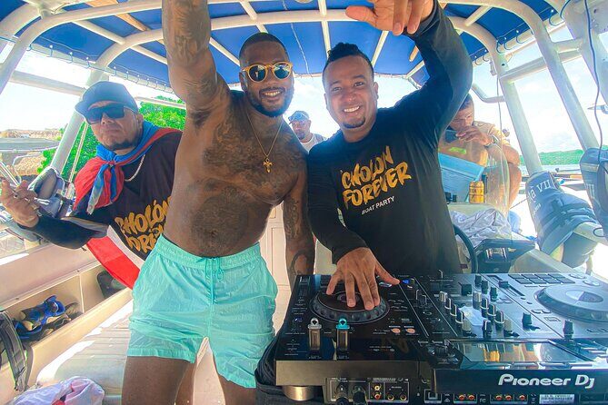 Boat Party on Cholón Island - Who this tour fits best (and who should skip)