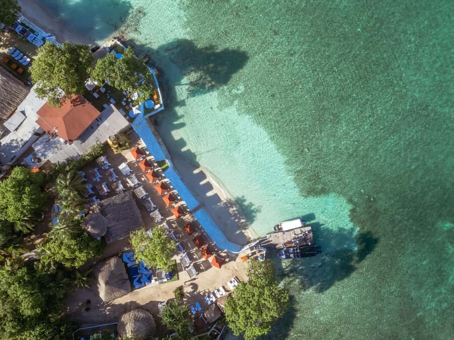 BORA BORA AREA CLUB - Speedboat-to-beach: how this Cartagena trip really works