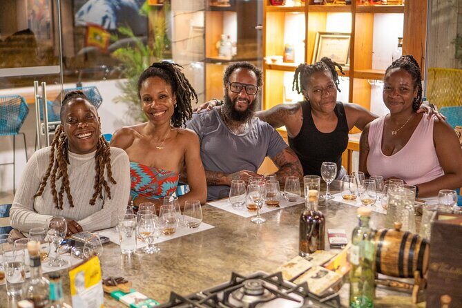 Boutique Rum and Chocolate Tasting at Lunático - A Two-Hour Rum and Chocolate Tasting With San Felipe and la Popa Views