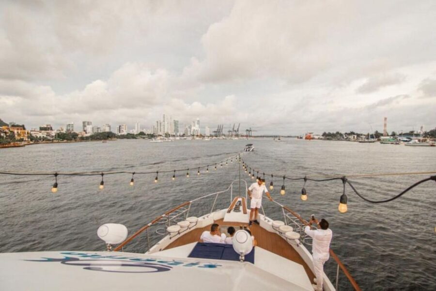 Cartagena: 4-course Culinary Experience aboard a catamaran - The food itself: local ingredients with a seafood-forward tilt