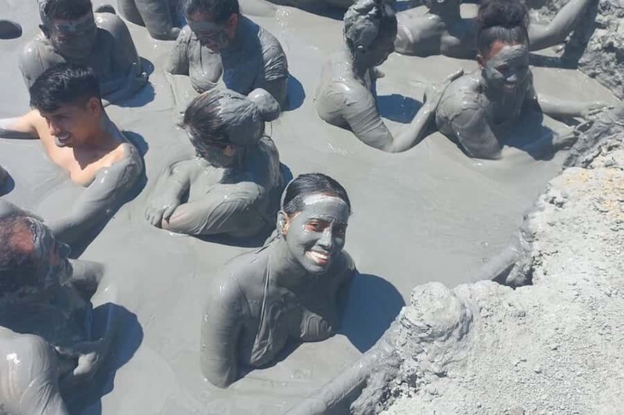 Cartagena: 4 Hour Private Tour to Totumo Mud Volcano - Getting There From Cartagena: Air-Conditioned Ride and Crowd Timing