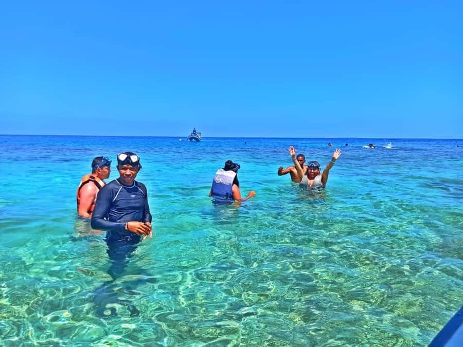 Cartagena: 4 Island Day Trip by Boat and Caribbean Lunch - Speedboat Reality: When the Sea Gets Choppy