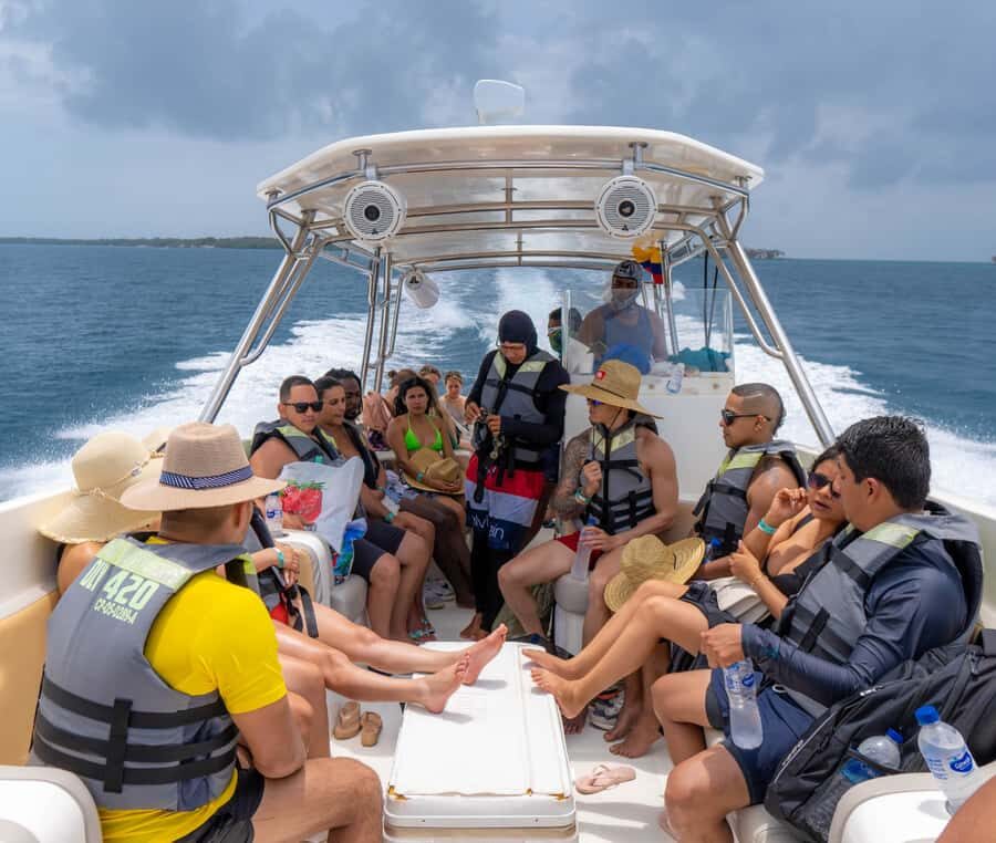 Cartagena: 5 Island Boat Tour with Night Bioluminescent Stop - Bocachica Fort: Quick History Plus Real View Time