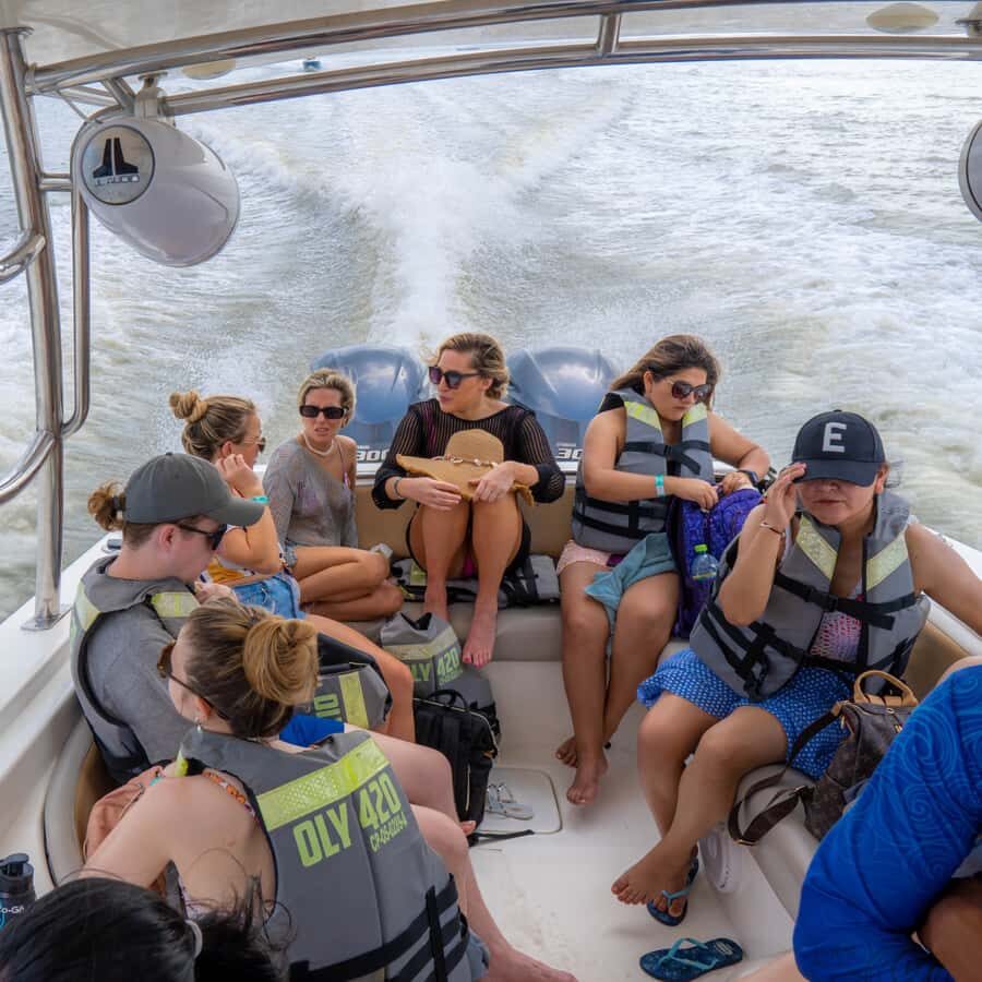 Cartagena: 5 Island Boat Tour with Night Bioluminescent Stop - The Mambo Beach Club Stop: Fun Add-On, Not the Main Event
