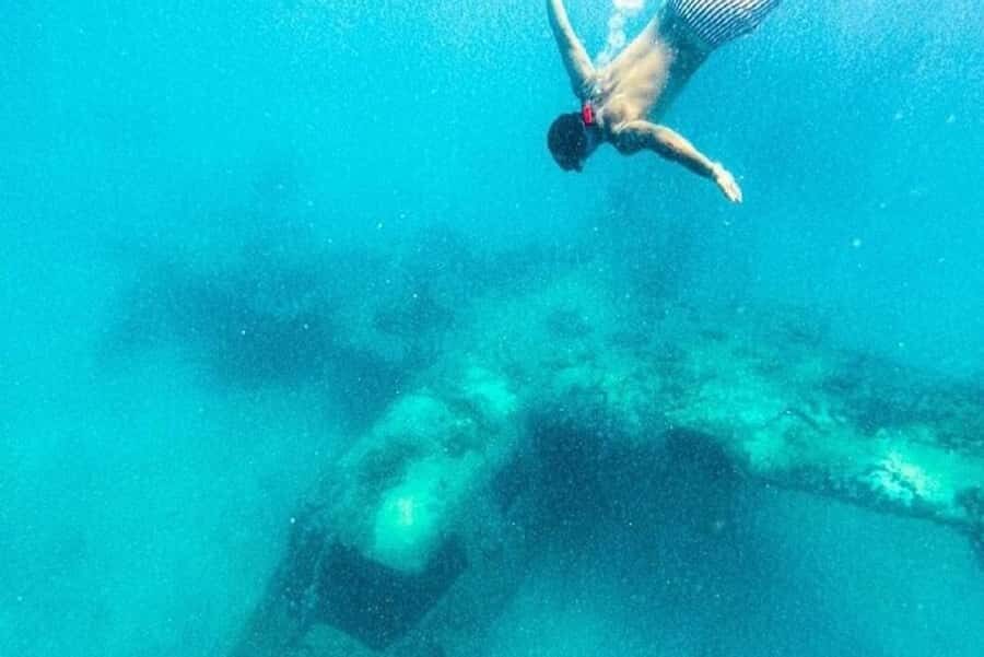 Cartagena: 5 Islands Premium Tour with Lunch and Snorkeling - Cholón and Agua Azul: Loud Music Island Energy