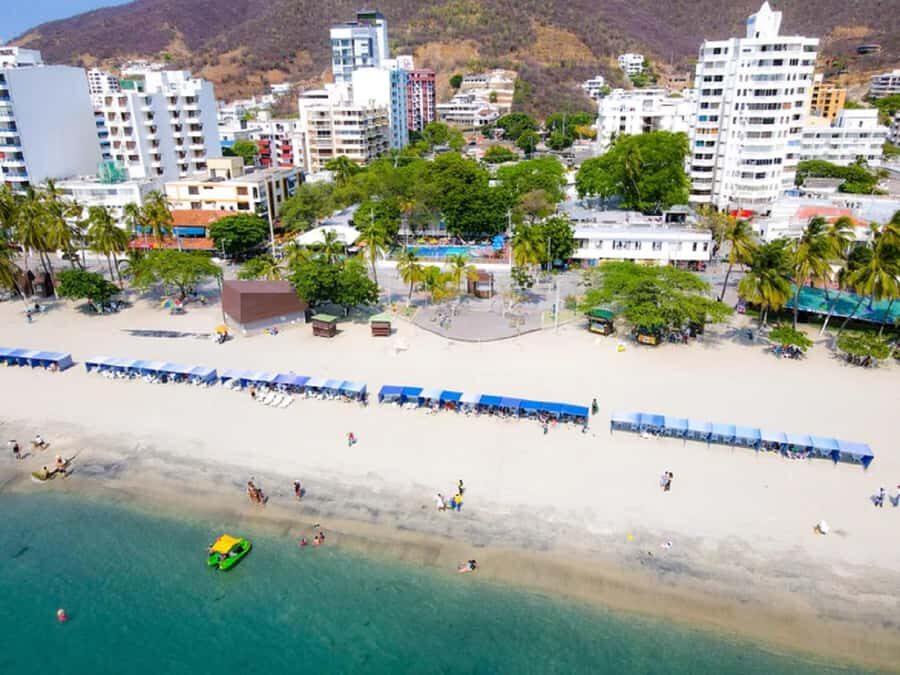 Cartagena: Barranquilla and Santa Marta All-Inclusive Tour - Rodadero beach time: what to expect from the sand window