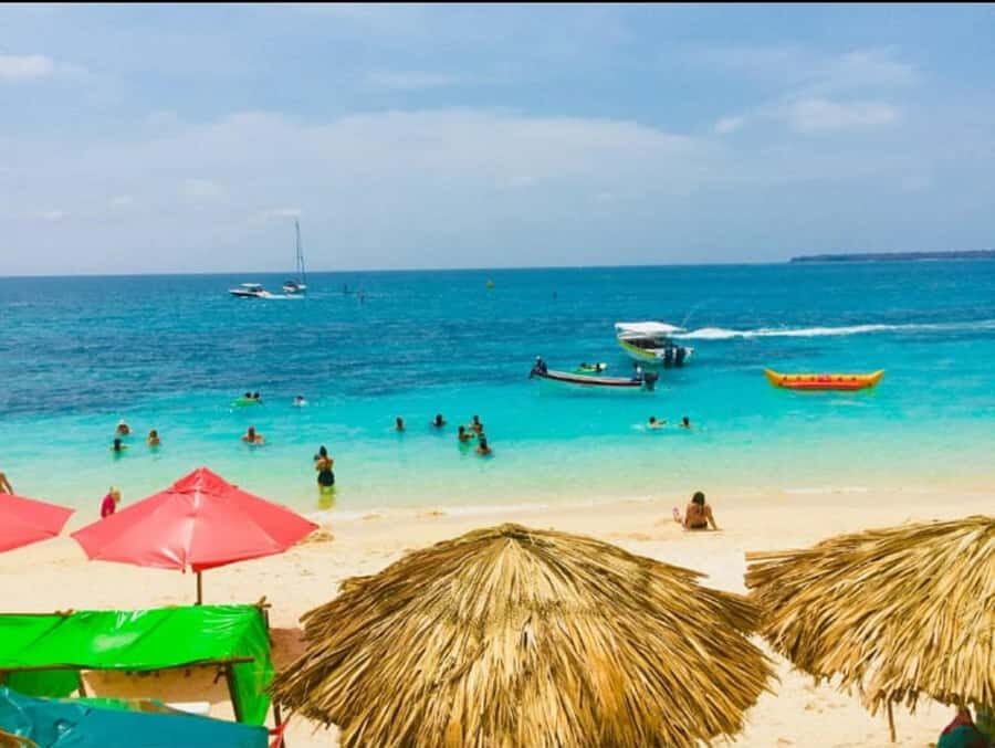 Cartagena: Barù Island Playa Blanca with Lunch - Should you book this Barú and Playa Blanca day trip?