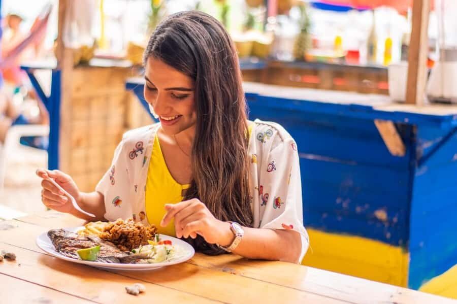 Cartagena: Baru Island & Playa Tranquila Day Trip with Lunch - Lunch on Barú: what’s included, and what to expect from the menu