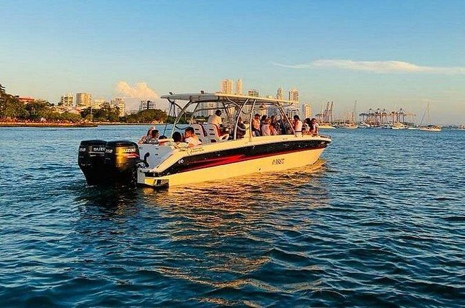 Cartagena Bay tour with open bar included. - Music, Animation, and the Alcohol-Under-18 Rule