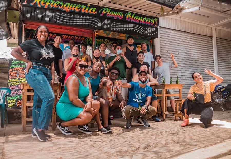 Cartagena Bazurto Market: Authentic Food & Culture Tour - What You’ll Eat and Drink: Fruits, Guarapo, and a Real Local Lunch