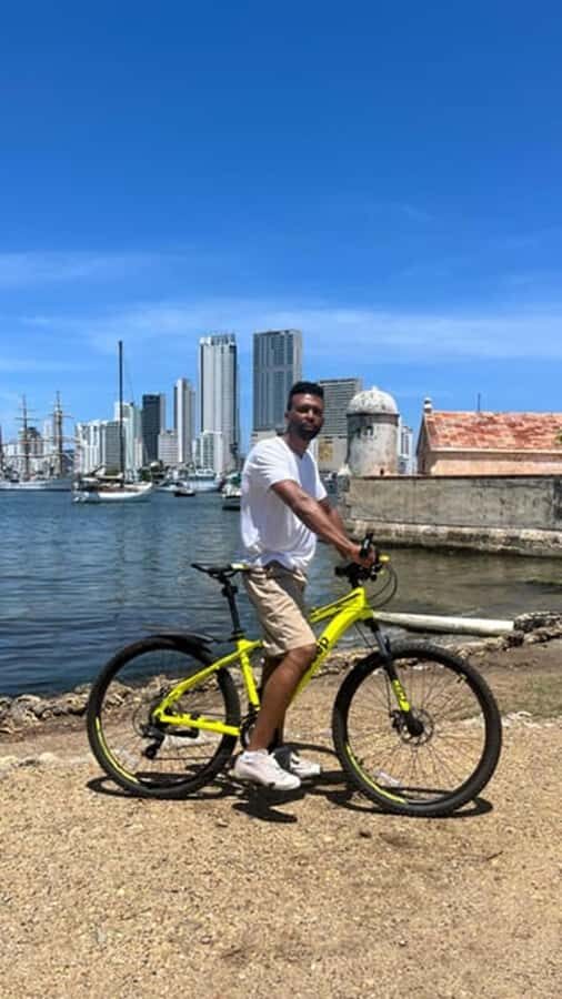 Cartagena: Bike rental 1 hour to 24 hours - AV Colombia pickup: where logistics can make or break the day