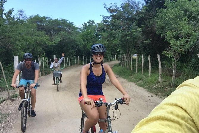 Cartagena-Boquilla Bike Ride Adventure - Walled City of Cartagena: history you can see, not just read