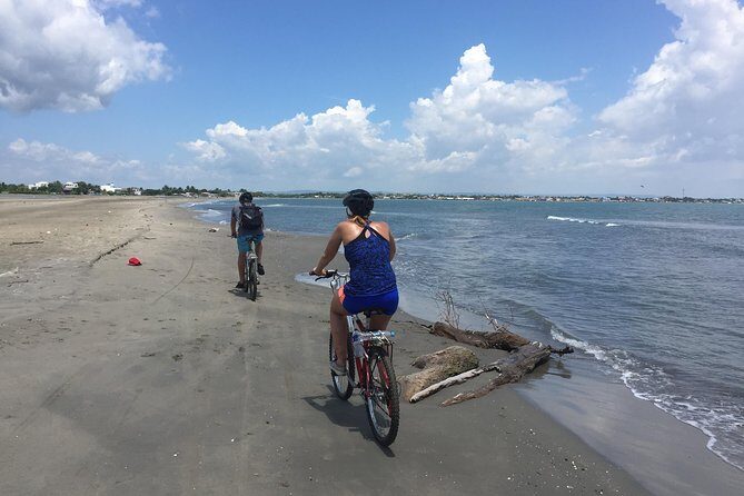 Cartagena-Boquilla Bike Ride Adventure - Who this Cartagena–Boquilla bike ride suits best