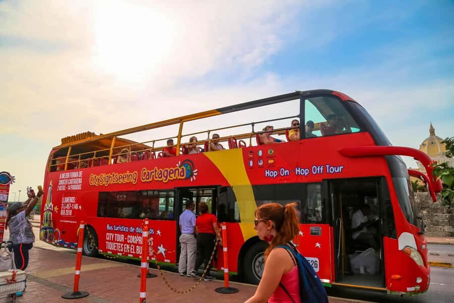 Cartagena: City Sightseeing Hop-On Hop-Off Bus Tour & Extras - Start where the city feels like a movie: Muelle de la Bodeguita