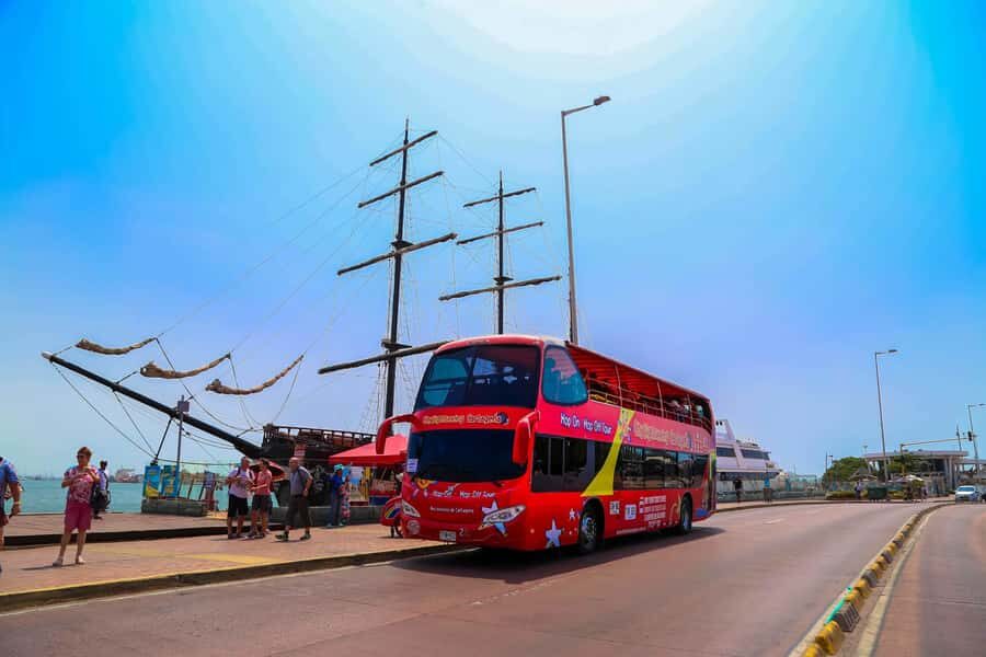 Cartagena: City Sightseeing Hop-On Hop-Off Bus Tour & Extras - Boquetillo and San Francisco: two entrances to the walled city feel different