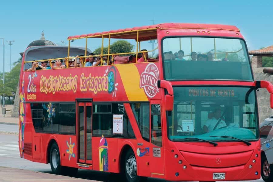 Cartagena: City Sightseeing Hop-On Hop-Off Bus Tour & Extras - Cartagena Bay and the coastal rhythm: Bocagrande, casinos, and hotels