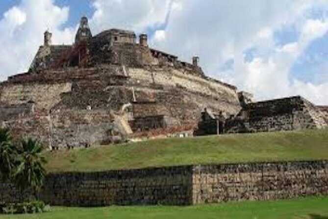 Cartagena City Tour - A Quick Way To Get Your Bearings in Cartagena