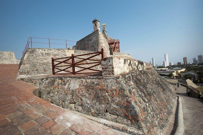 Cartagena City Tour & Convento de la Popa (AM) - Stop 1: San Felipe de Barajas Fort—Why the Height Mattered