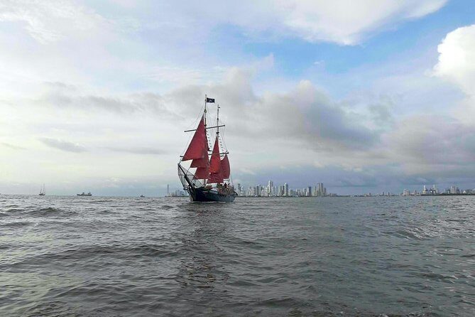 Cartagena, CO: Sunset Skyline Bay Tour on a Pirate Boat + Drinks - Open Bar Drinks: Rum Punch, Coconut Lemonade, and Non-Alcoholic Options