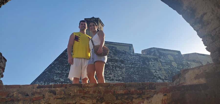 Cartagena: Complete Tour "San Felipe Castle, Popa and Getsemaní". - La Popa Convent and the hilltop viewpoint moment