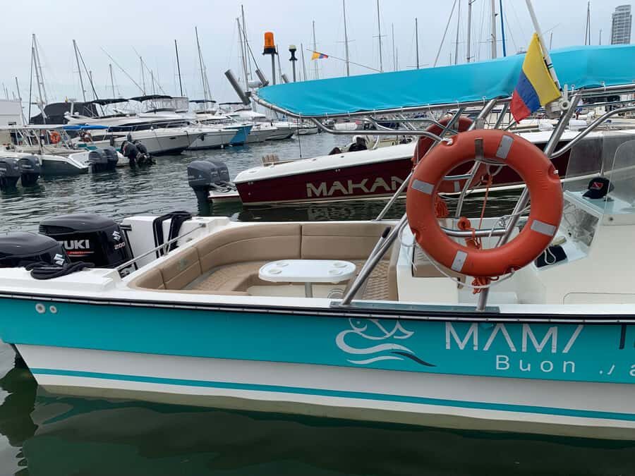 CARTAGENA, EXCLUSIVE launch for Rosario and Baru Islands - On-board comfort: the details that make the day feel easy
