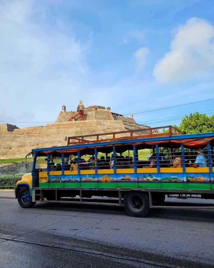 Cartagena: Explore with a city tour aboard a typical "chiva". - Key Highlights to Expect