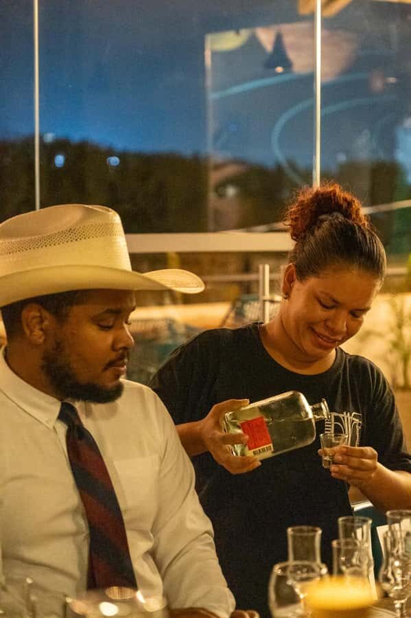 Cartagena: Express Rum and Chocolate Tasting Experience - Who should book this rum and chocolate tasting