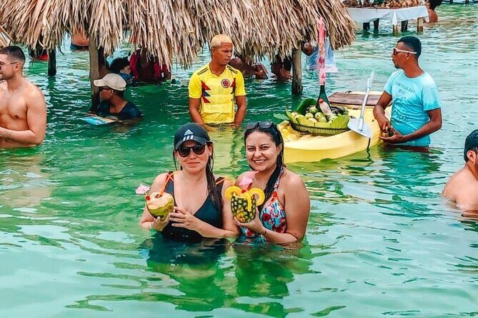 Cartagena: Full Day Guided Tour to Cholon Island - Meeting at Babylon and getting to the marina without stress