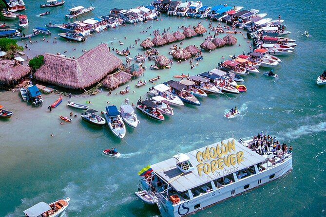 Cartagena: Full Day Guided Tour to Cholon Island - Rosário Islands panoramas plus the Poolita swim stop