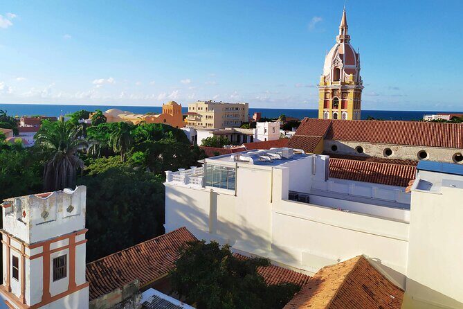 Cartagena History and Culture Private Walking Tour - What You’ll Notice in the Spanish Colonial Center