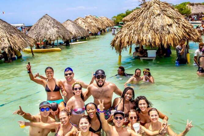 Cartagena Island Hopping: 5-Stop Rosario Islands Tour with Lunch - Stop 4: Isla Marina and the Pablo Escobar sighting