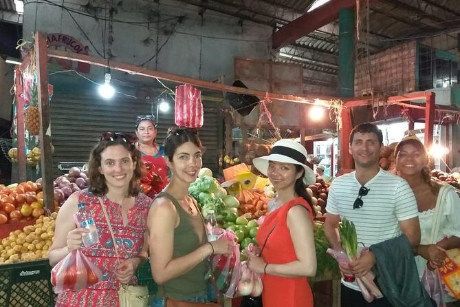 Cartagena Local Market Tour and Cooking Class - Stop 1: the market shopping time where you learn what to buy