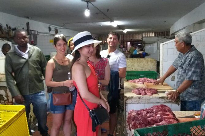 Cartagena Local Market Tour and Cooking Class - Getting to the right start: pickup zones and the Torre del Reloj meetup