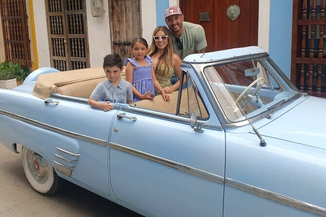 Cartagena Luxury Classic Car Tour + Bilingual Historian Guide - Las Bóvedas and Getsemaní: where the story turns darker and more social
