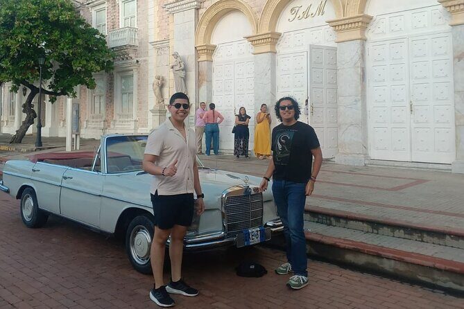 Cartagena Luxury Classic Car Tour + Bilingual Historian Guide - Price and group size: what $169 really buys you