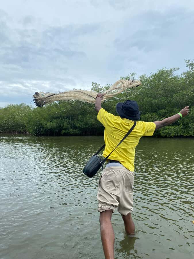 Cartagena: Mangrove Eco Tour & Fishing with Transportation - What You Might See in the Mangroves (and How to Prepare)