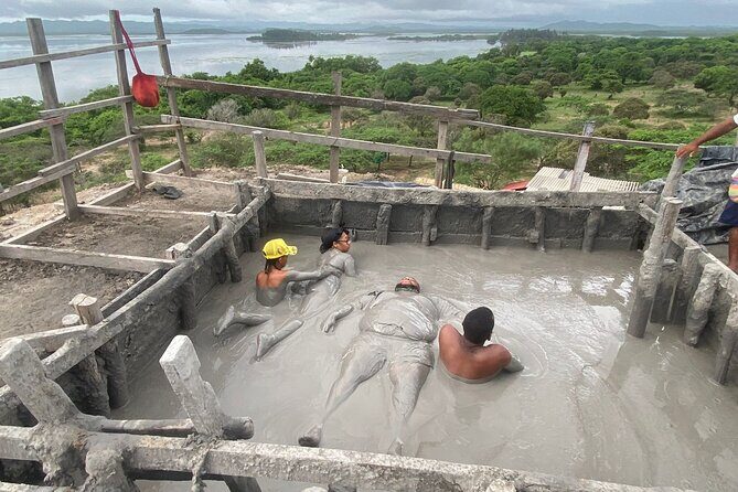 Cartagena Mud Volcano Tour — VIP Exclusive Crowd-Free Access! - Why the Volcán del Totumo feels so different from a typical Cartagena trip