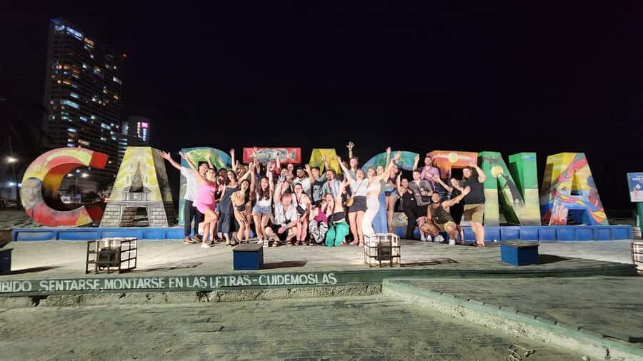 Cartagena: Night party in authentic Colombian chiva with entertainer - Key things I’d plan for before you go