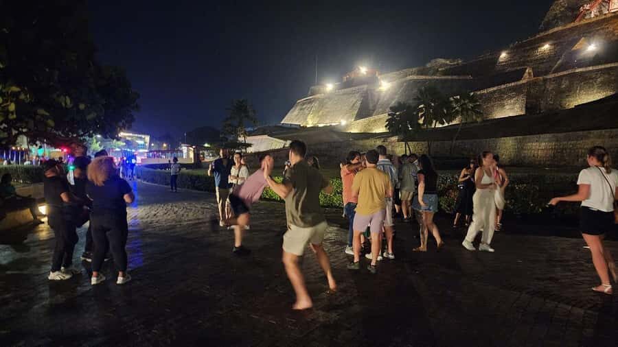 Cartagena: Night party in authentic Colombian chiva with entertainer - Should you book this chiva night party?
