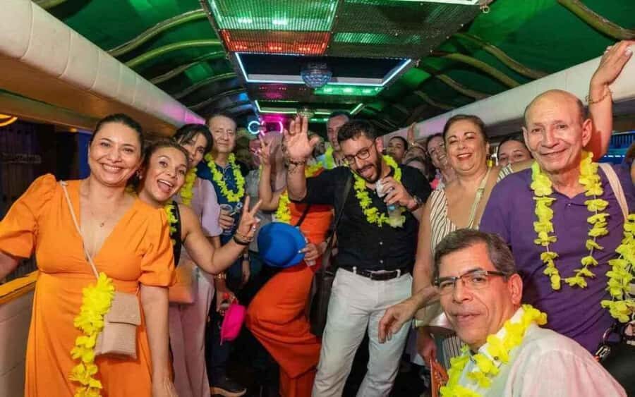 Cartagena: Night party in authentic Colombian chiva with entertainer - The 2-hour run-of-show: how your night typically flows