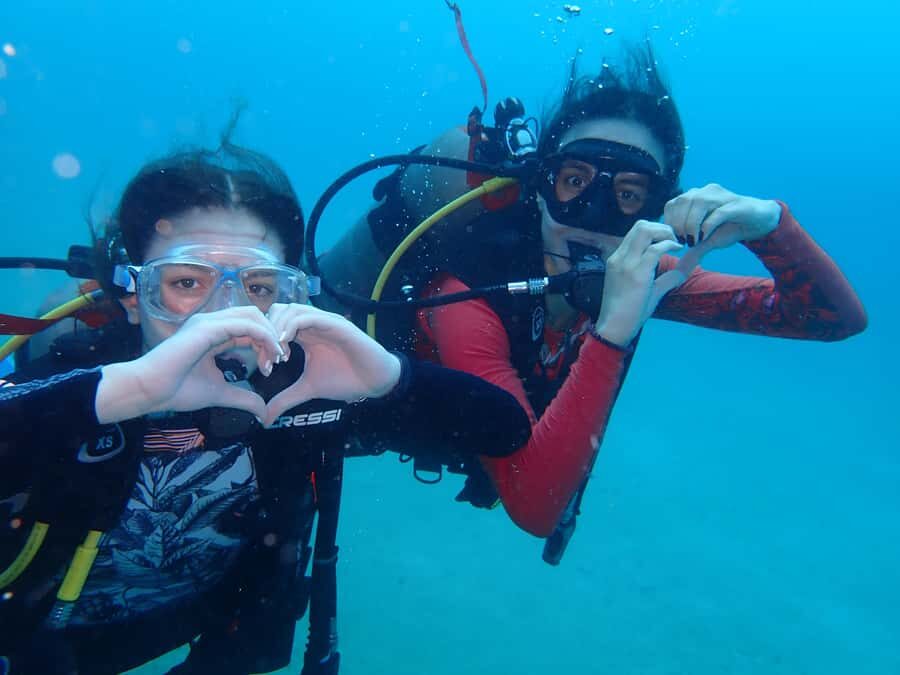 Cartagena: PADI DISCOVER SCUBA / MINICURSO DE BUCEO - Gear, Photos, and What You Actually Need to Bring