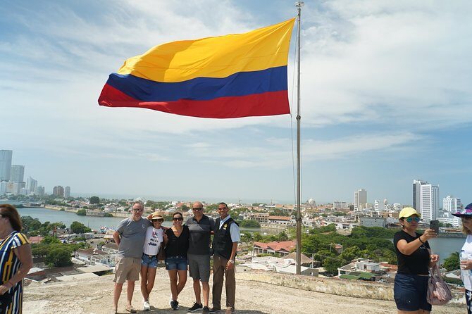 Cartagena : Private City Tour in the Walled city with Fortress - Pickup, timing, and the small logistics that matter