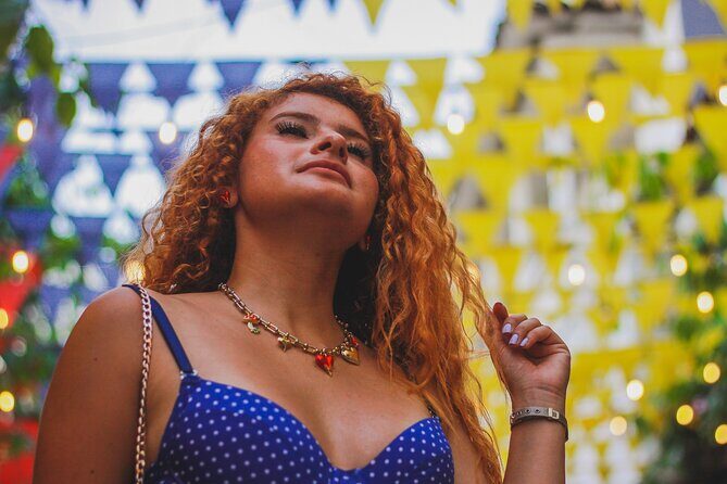 Cartagena Private Photo Session With a Professional Photographer - Walking the Historic Center streets: portraits that use Cartagena’s architecture