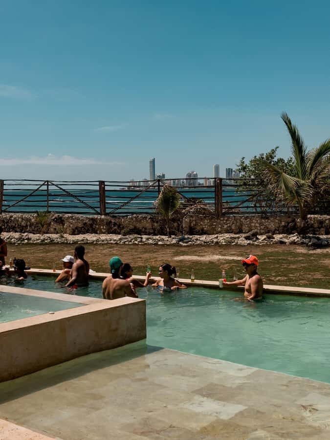 Cartagena: Rosario Islands Day Tour with Snorkel & Lunch - Tierra Bomba’s Vista Mare: panoramic views and pool-and-beach downtime