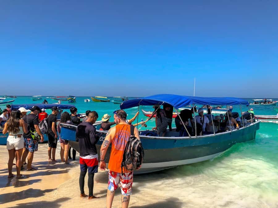 Cartagena: Rosario Islands, Playa Blanca, Baru - Speedboat Time Through the 27 Islands: What You’ll Actually See