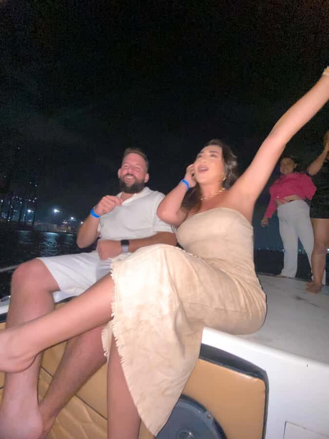 Cartagena: Speed Boat Party on the Bay with open bar - Who this speed-boat party is for (and who should skip it)